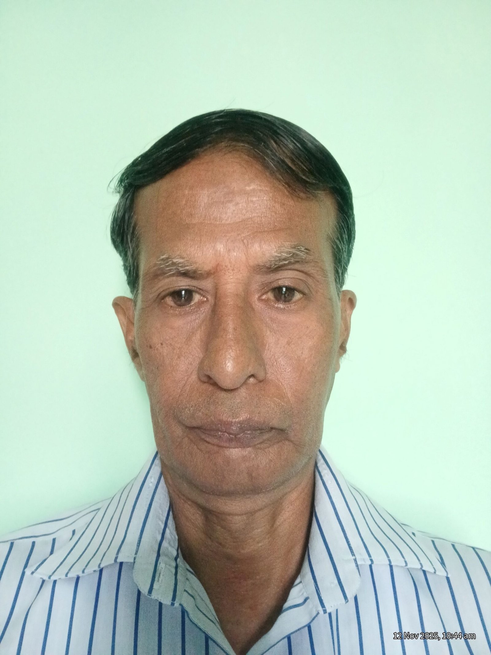 new-portrait-3-800x800 ravichandran photo